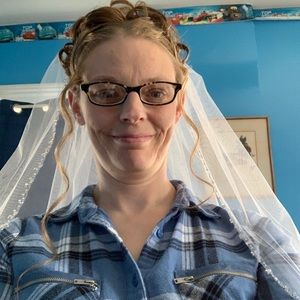 Meet your Posher, Melanie